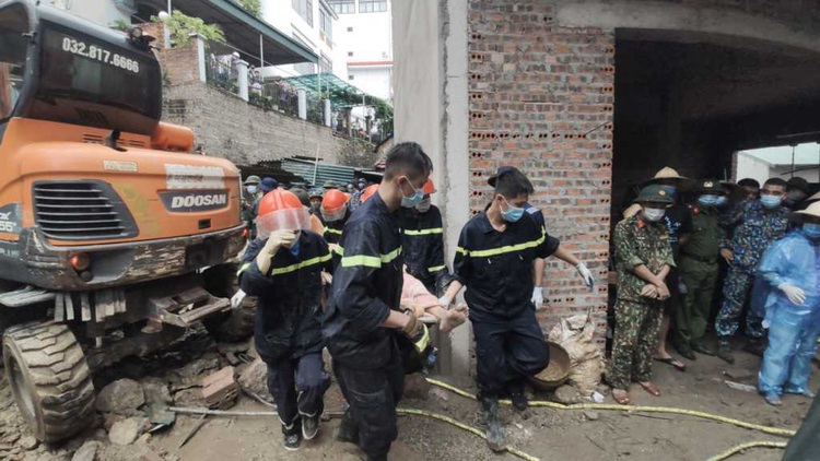 Landslide kills three people, injures one in northern Vietnam