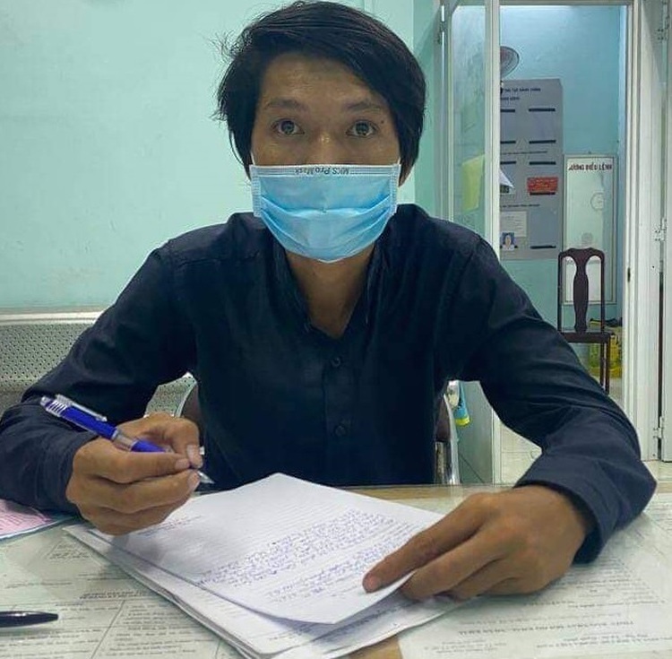 Saigon man fined for providing illegal transport service under guise of charitable trips