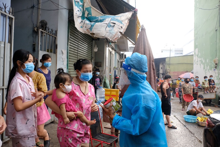 Ho Chi Minh City seeks $1.22bn aid for the poor from central budget