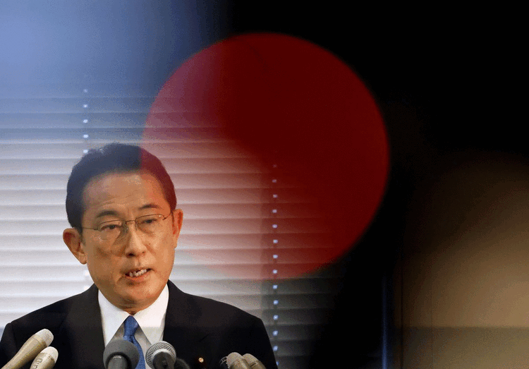Japan PM candidate Kishida wants to delay economic stimulus debate