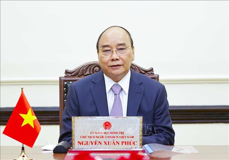 Vietnamese, Russian presidents discuss comprehensive strategic partnership over phone