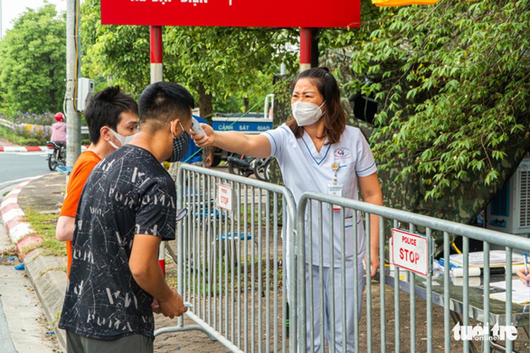 Hanoi reports no new COVID-19 case in 24 hours, first time in over two months