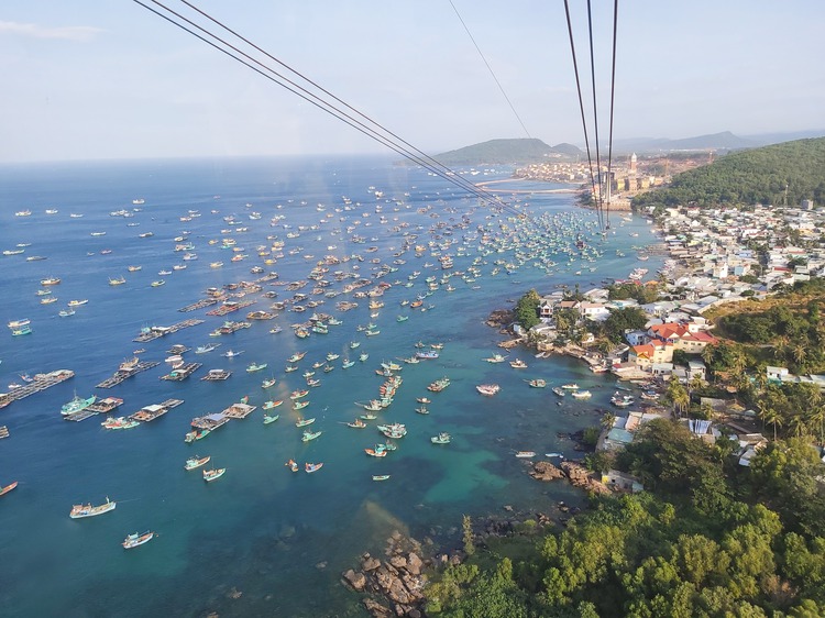 Vietnamese firm looks to bring vaccinated Russian tourists to popular spots