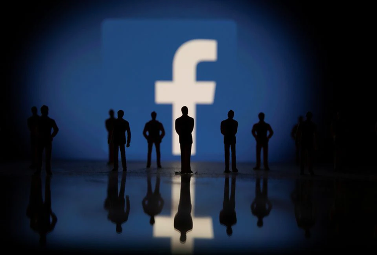 Facebook will try to 'nudge' teens away from harmful content