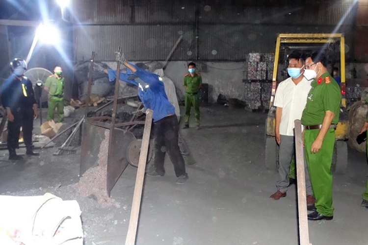 Steel company found discharging untreated waste into environment in southern Vietnam