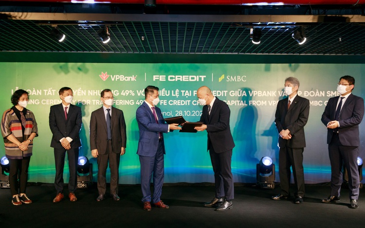 VPBank announces successful sale of 49% stake in FE Credit to Japan’s SMBC Group