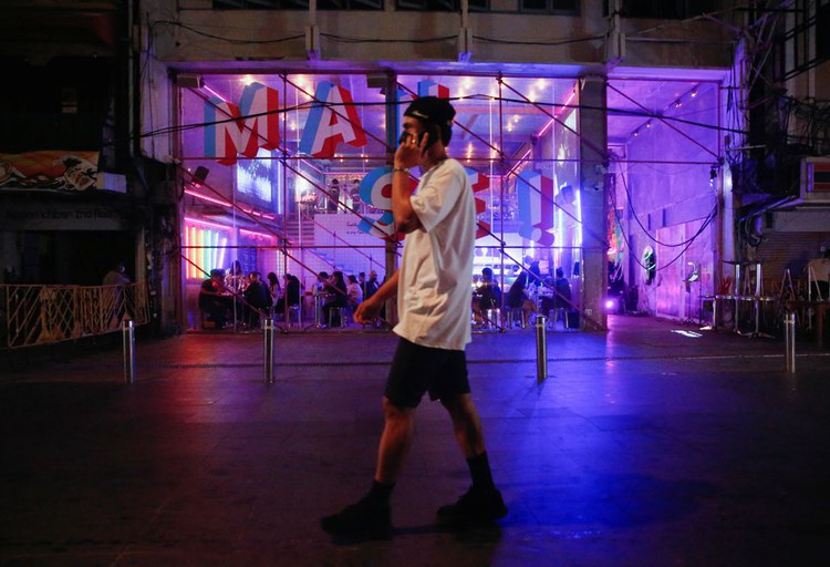 Businesses in Bangkok tourist hotspot anxiously waiting for visitors' return