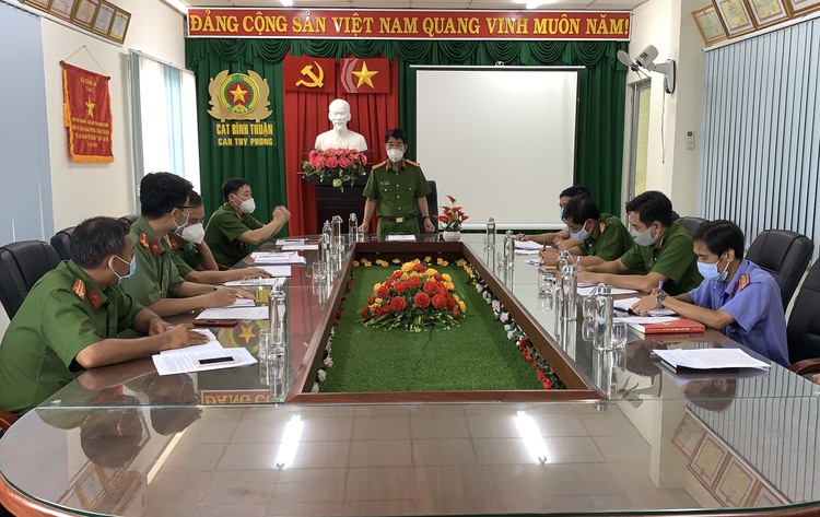 Suspects nabbed for kidnapping, raping minor karaoke shop employee in Vietnam