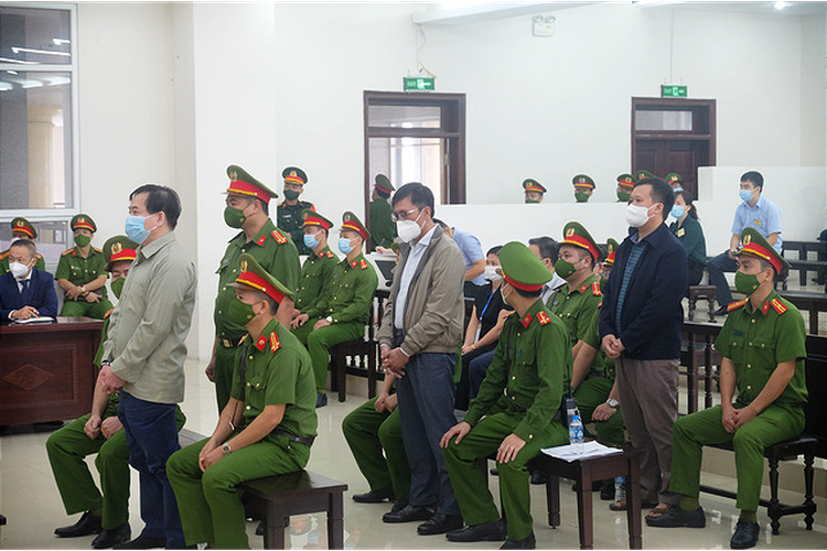 Vietnam jails ex-intelligence official for 14 years for taking $220,000 bribe