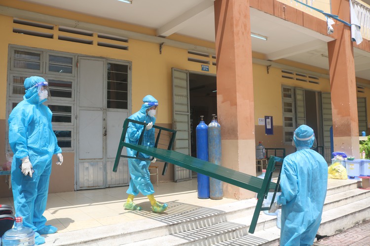 Ho Chi Minh City adds 33 mobile medical stations amidst rising COVID-19 cases