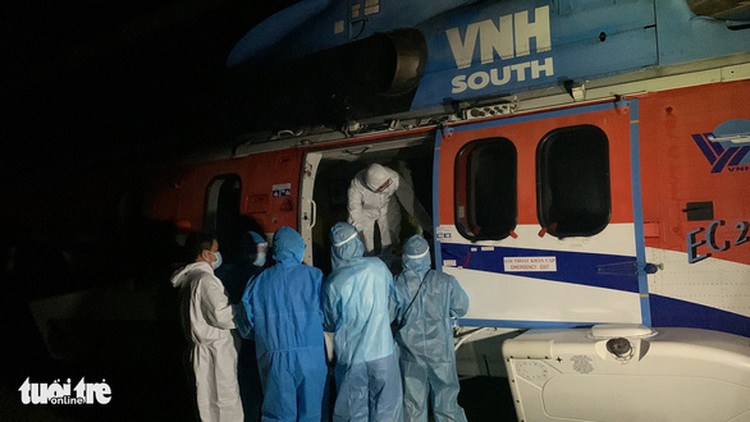 Emergency flight carries patient from Vietnam’s far island to mainland for timely treatment