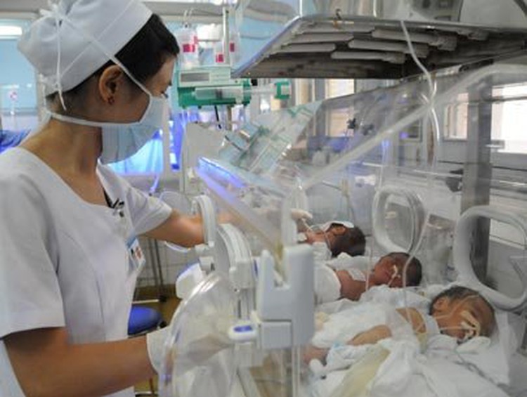 In Vietnam, 17,000 children die within their first 28 days annually: UNICEF