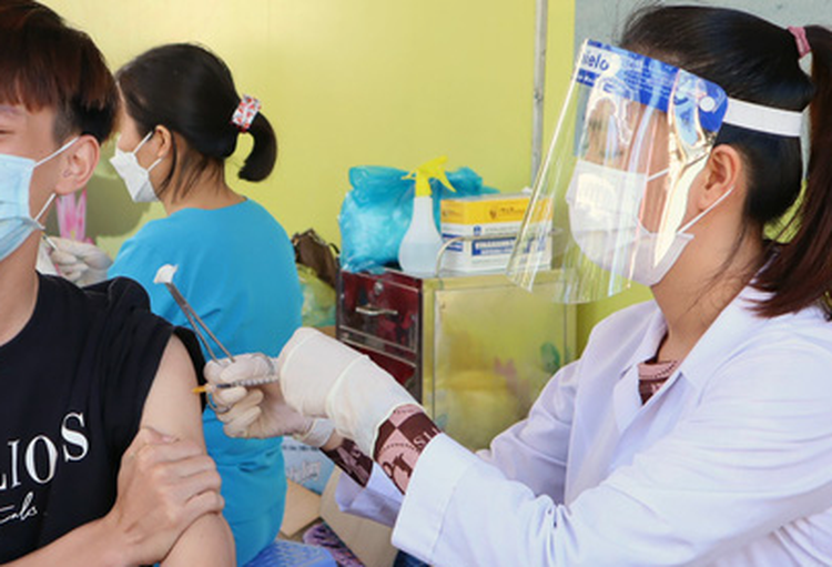 12-year-old boy dies after COVID-19 vaccination in southern Vietnam