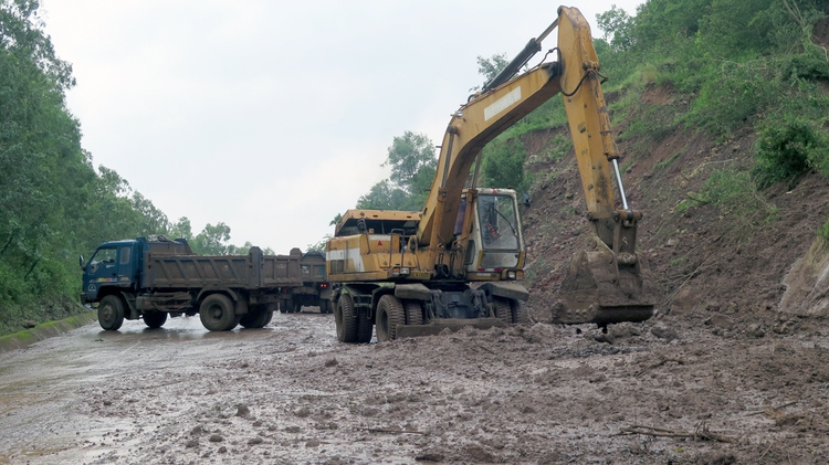Rains trigger floods and landslides in Vietnam, 18 missing