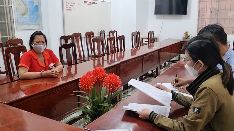 Woman arrested after being wanted for 16 years in Vietnam