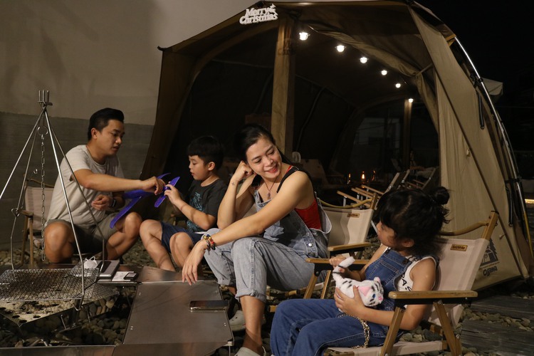 Ho Chi Minh City café brings chill camping vibes