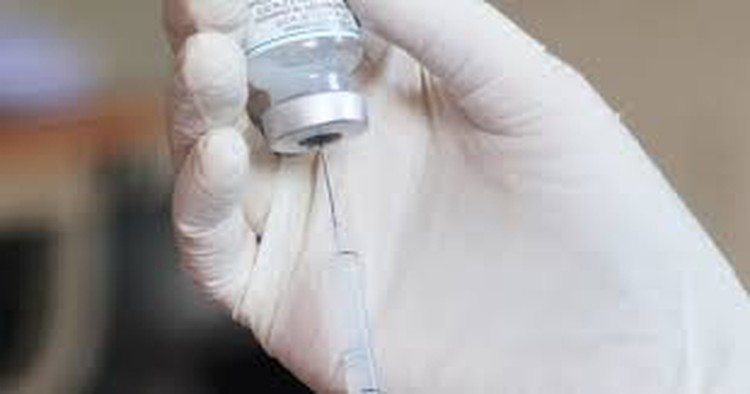 Twelfth grader dies one week after COVID-19 vaccination in Vietnam