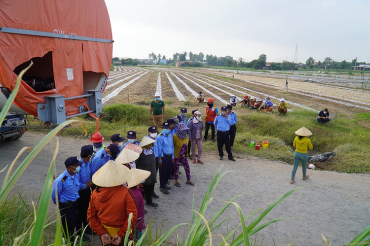 Farmers in Vietnam’s commune protest wind power project over alleged house, crop damage