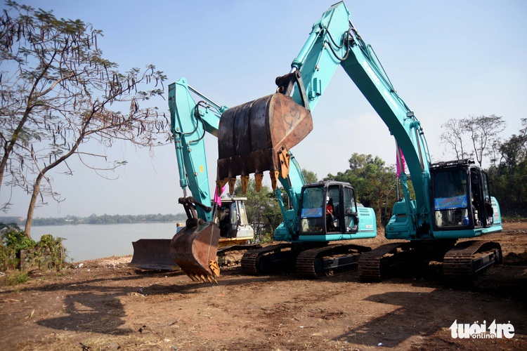 Vietnamese province begins construction of $57mn riverside road