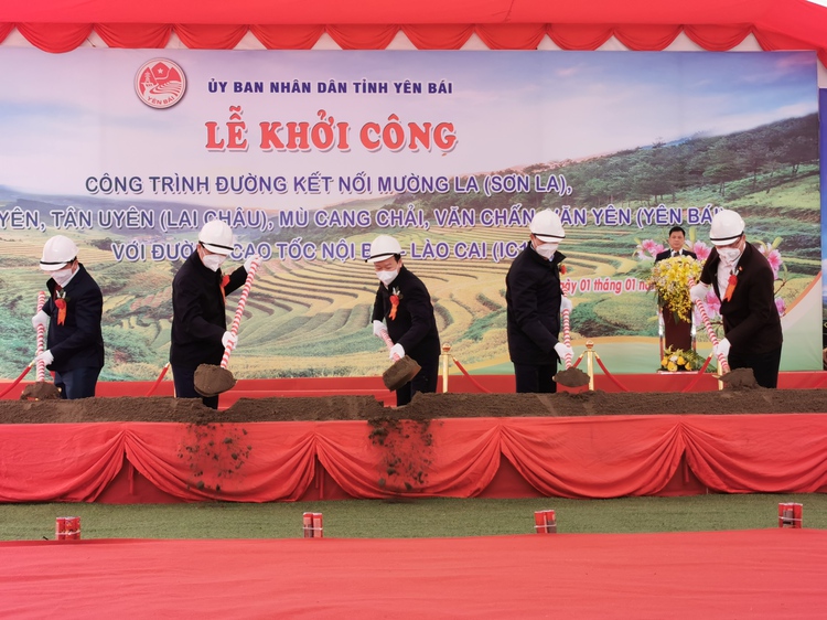 Work begins on $83mn road in Vietnam’s land of terraced fields