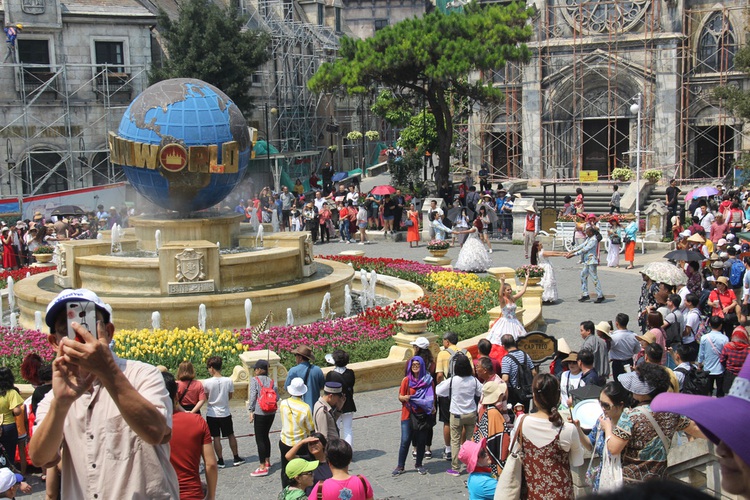 Photo tour of development in Da Nang over past 25 years