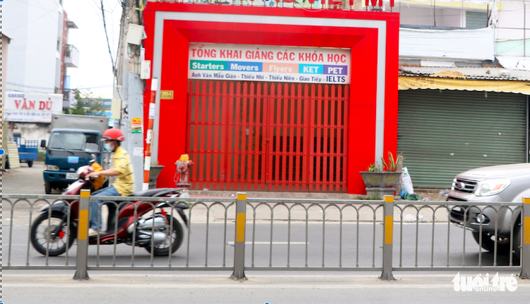 English centers remain quiet notwithstanding permission to reopen in Ho Chi Minh City