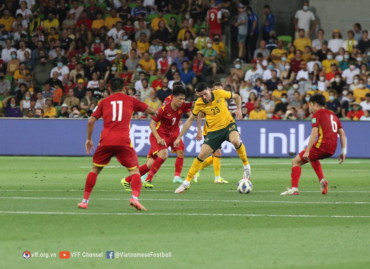 Vietnam officially out of World Cup after 0-4 loss to Australia