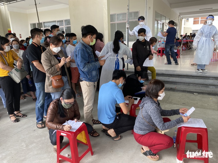 Da Nang’s mad rush post-Tet COVID-19 vaccinations