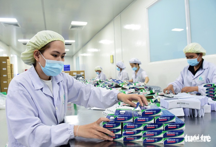 Three domestic firms accelerate licensed production of COVID-19 antiviral drug in Vietnam