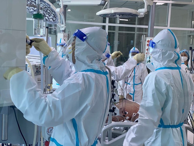 Vietnam announces 82,126 COVID-19 infections