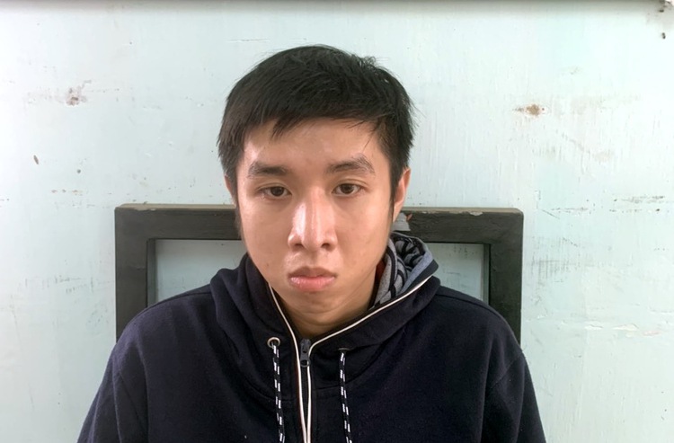 Man arrested for randomly attacking people with knife in southern Vietnam