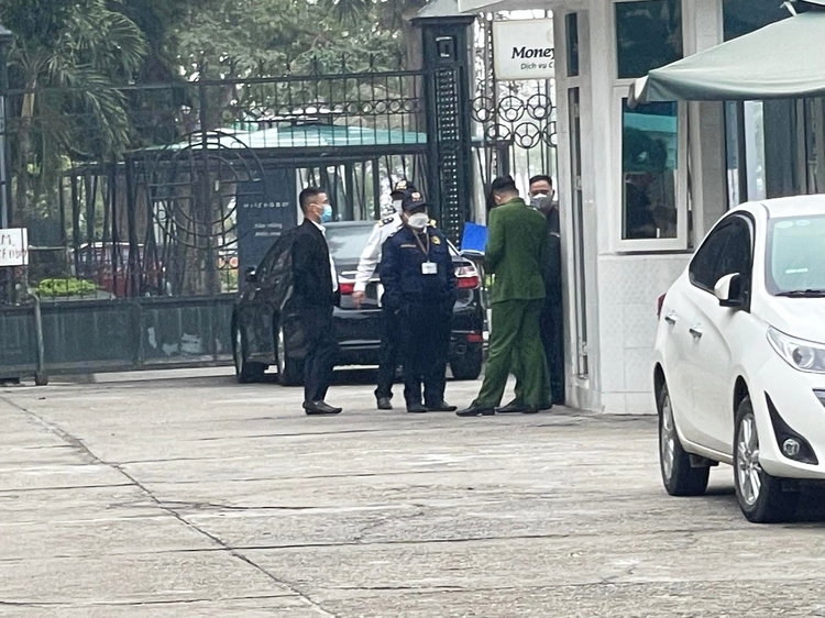 Saigon man arrested in failed attempt to rob bank with bomb threat in northern Vietnam