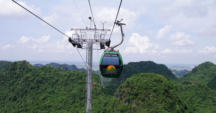 Authorities mull $74mn cable car project connecting major pagodas in northern Vietnam