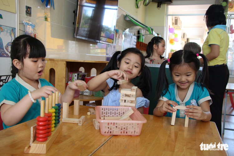 Ho Chi Minh City asks schools to prepare for COVID-19 vaccination for children aged 5-11