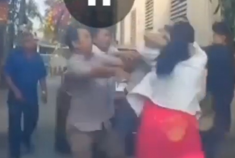 Policeman suspended over reported scuffle with residents in southern Vietnam