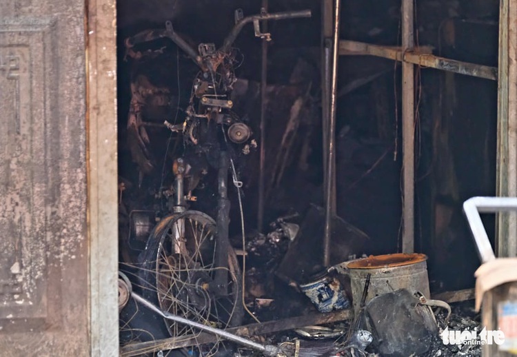 House fire kills five in Hanoi