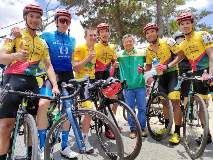 Russian biker shows outstanding performance at Vietnam national race