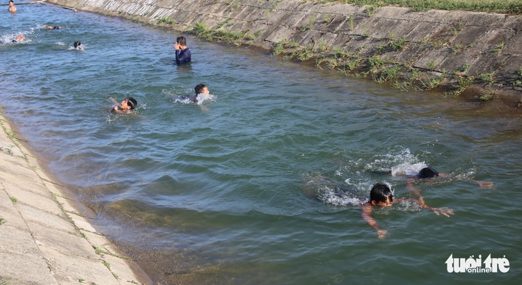 Vietnam PM orders strengthening prevention of drowning among children