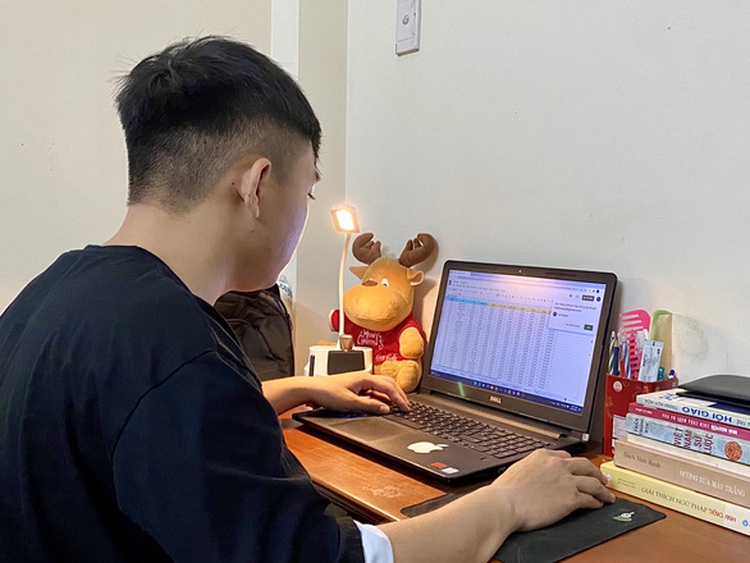 Young Vietnamese turn to mortgages, installment plans to secure dream homes
