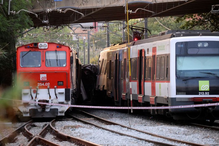 Train driver dies and dozens injured in crash near Barcelona