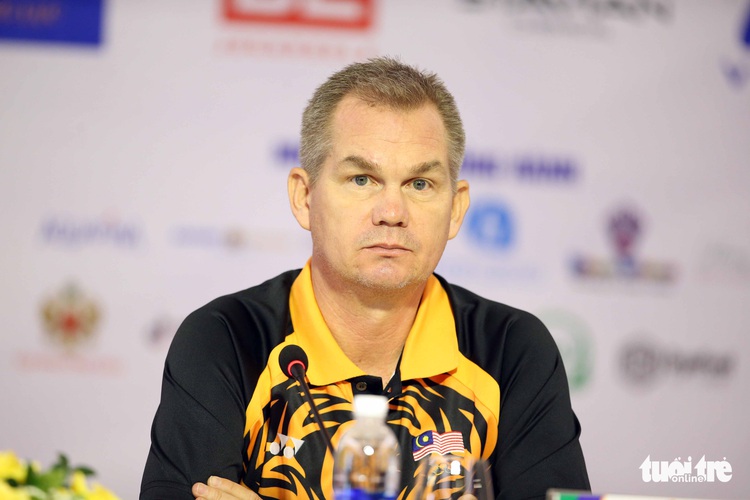 Vietnam head coach looks for win in regulation time in SEA Games men’s football semifinal