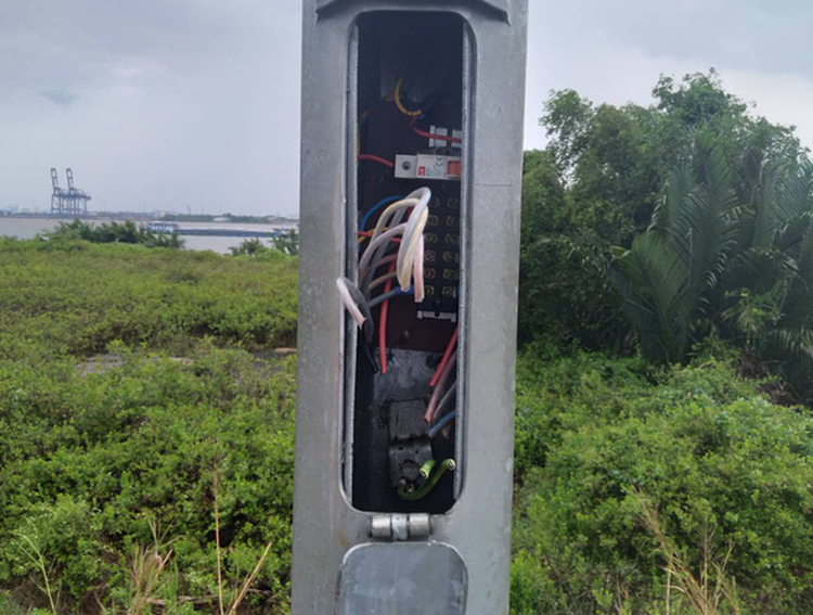Over $474,000 worth of equipment stolen from under-construction expressway in southern Vietnam
