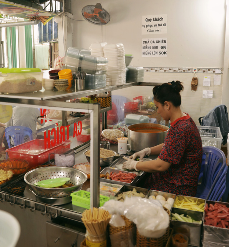 Must-eat Vietnamese foods in coastal Phan Thiet