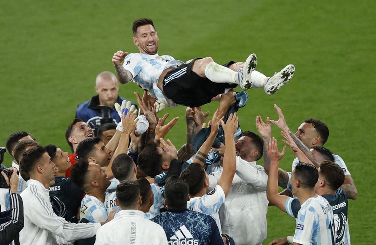 Messi's Argentina outclass Italy to win 'Finalissima'