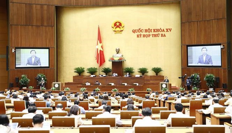 Vietnam sacks health minister amid anti-graft drive