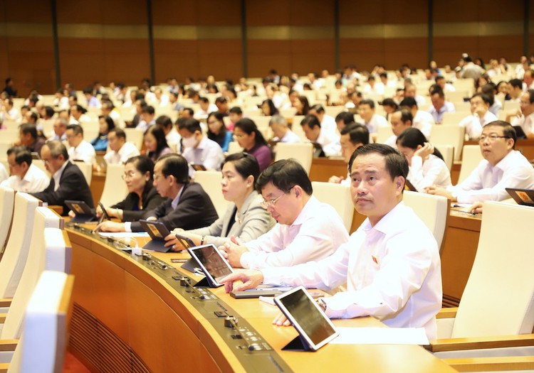 Vietnam legislature approves $3.6bn investment in three major expressway projects