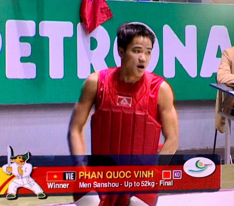 Former Asian champion opens free training center for Wushu talents in Vietnam