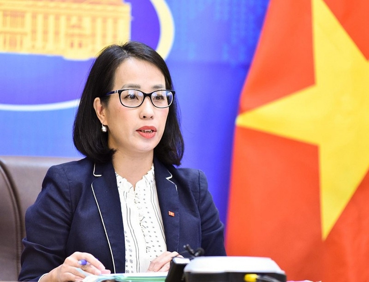 Vietnam opposes China’s military exercise in Hoang Sa