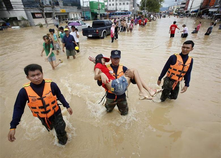 Tropical depression Mulan triggers flash floods at Thai-Myanmar border towns