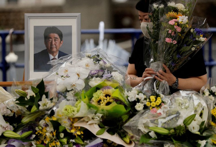 Japan to spend $1.83 mln on slain ex-PM Abe's state funeral